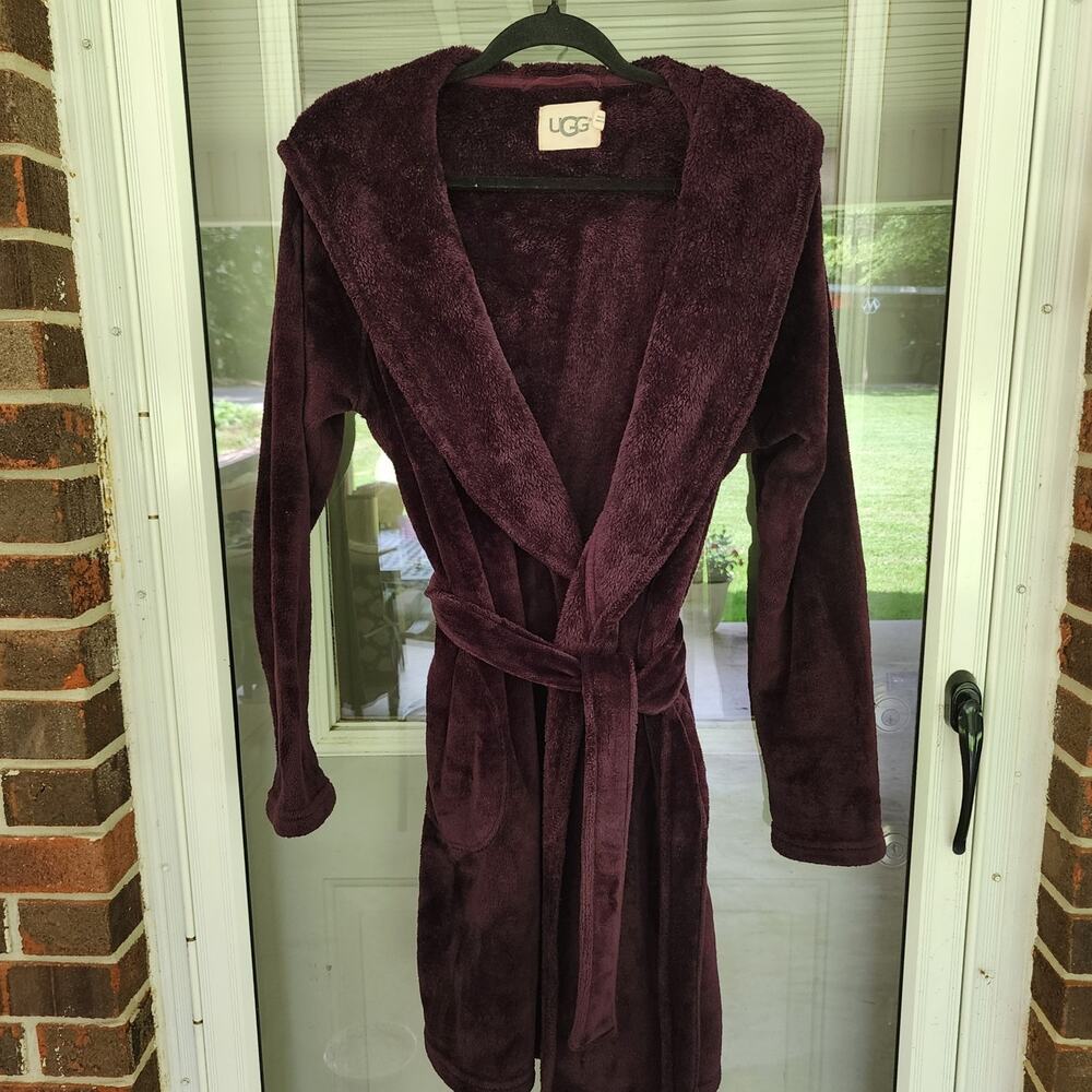 UGG Miranda Morning Size Large Purple Hooded Wrap Robe Double-Face Fleece